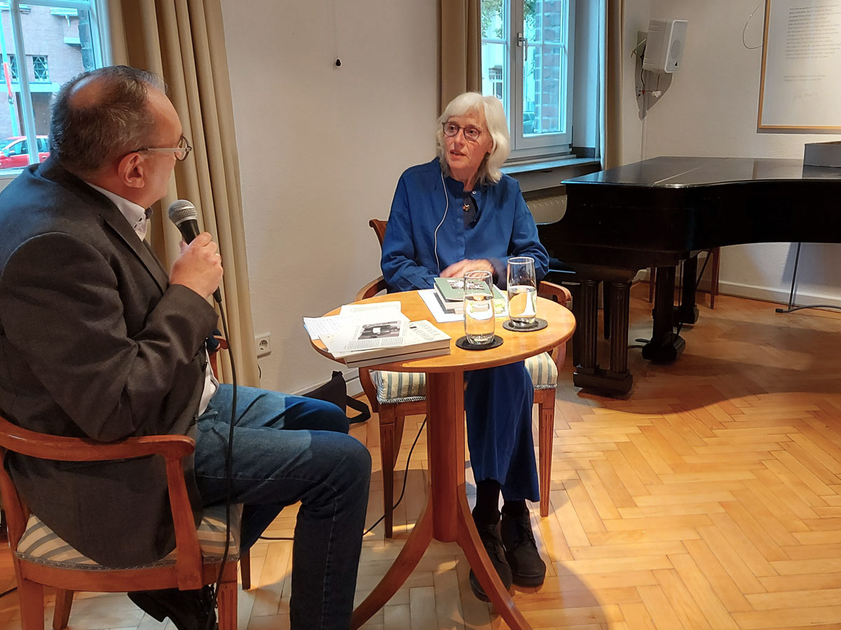 Dr. Thomas Hoeps im Gespräch mit Liesel Willems