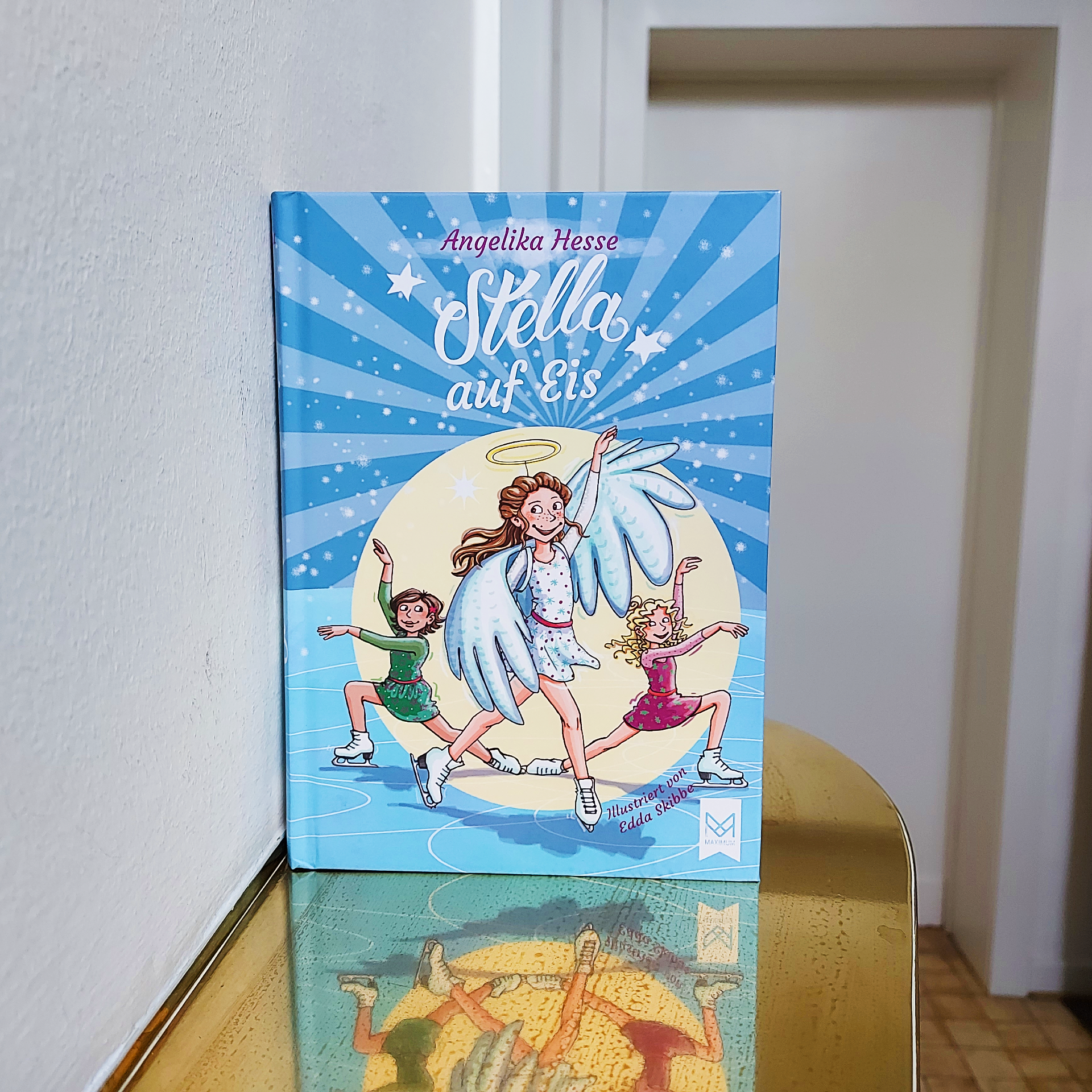 Cover von Angelika Hesses Kinderbuch "Stella auf Eis"