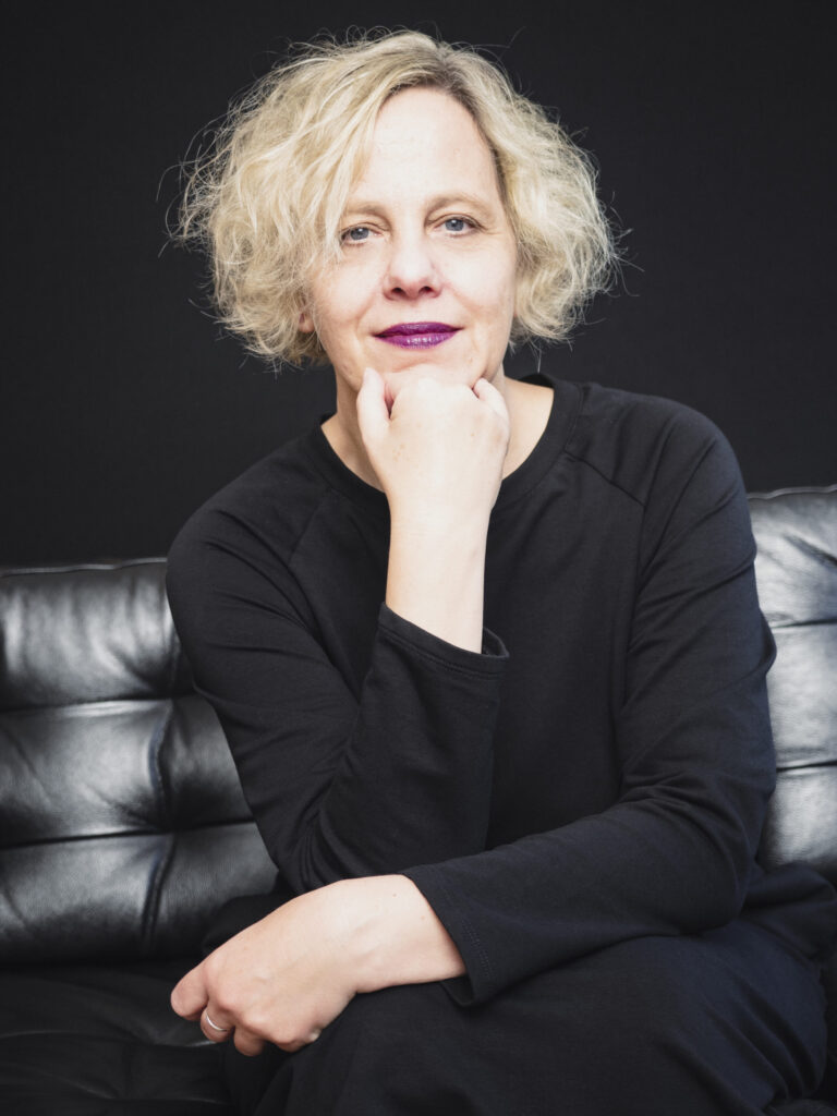 Portrait der Autorin Susanne Goga ©Thomas Rabsch